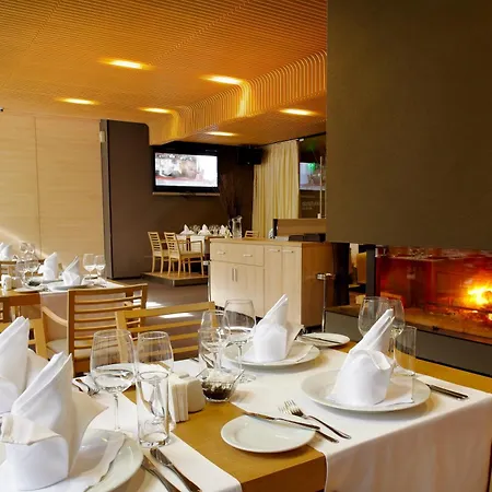 Lucky Bansko Aparthotel Spa & Relax-3